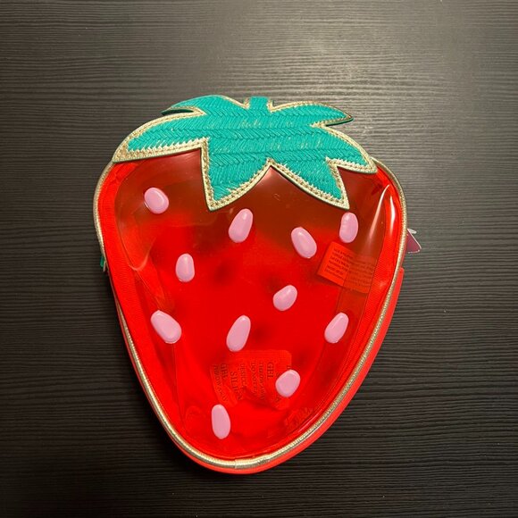 NWT Bath and Body Works Strawberry Cosmetic Pouch - Picture 1 of 3